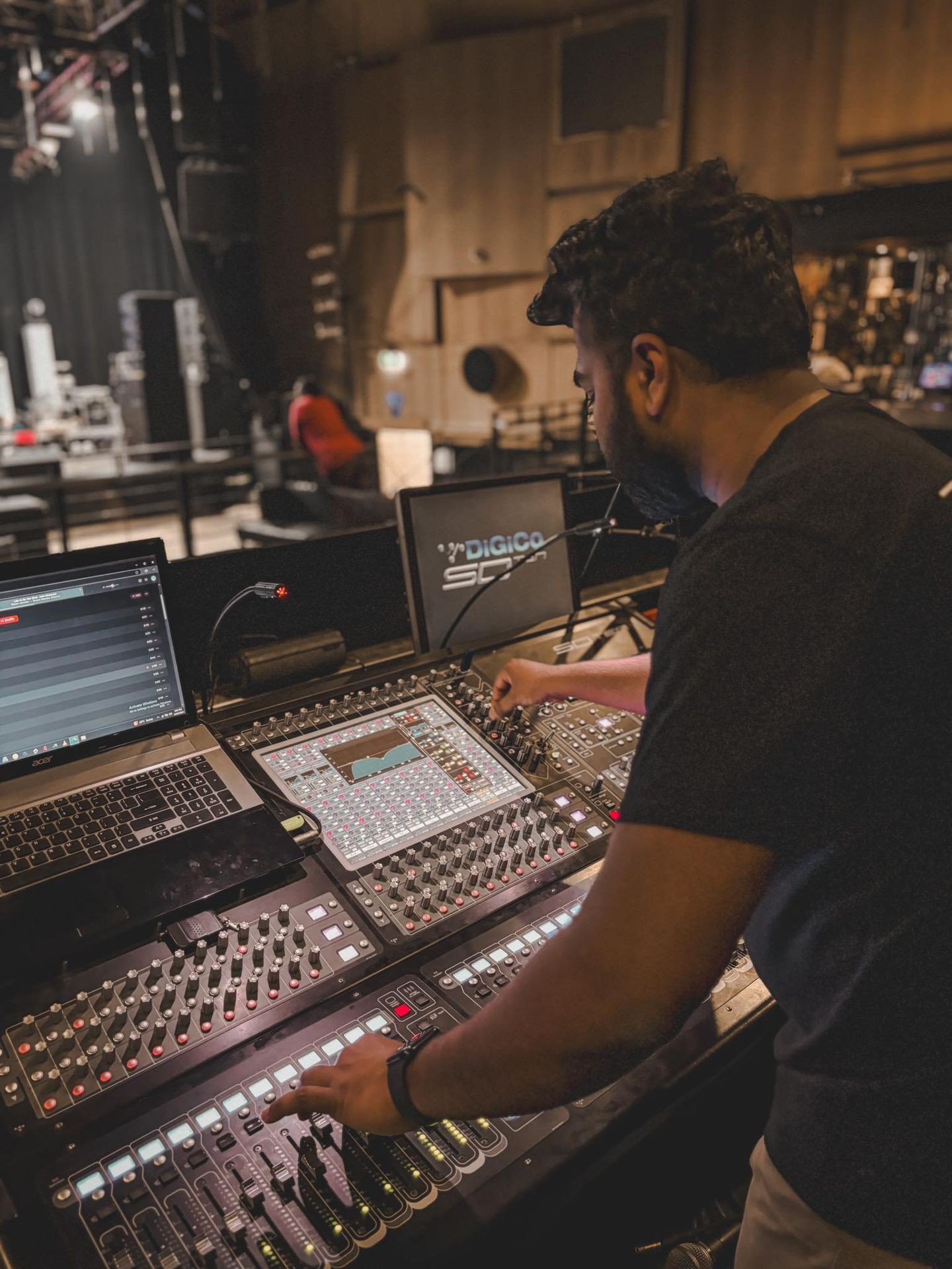 Expert Live Sound Engineering